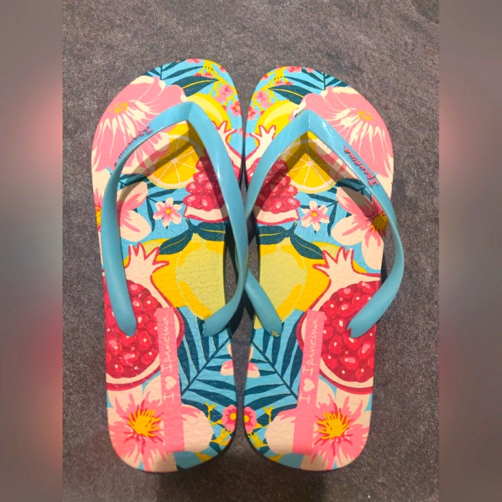 Women's Ana Inpanema Sandals